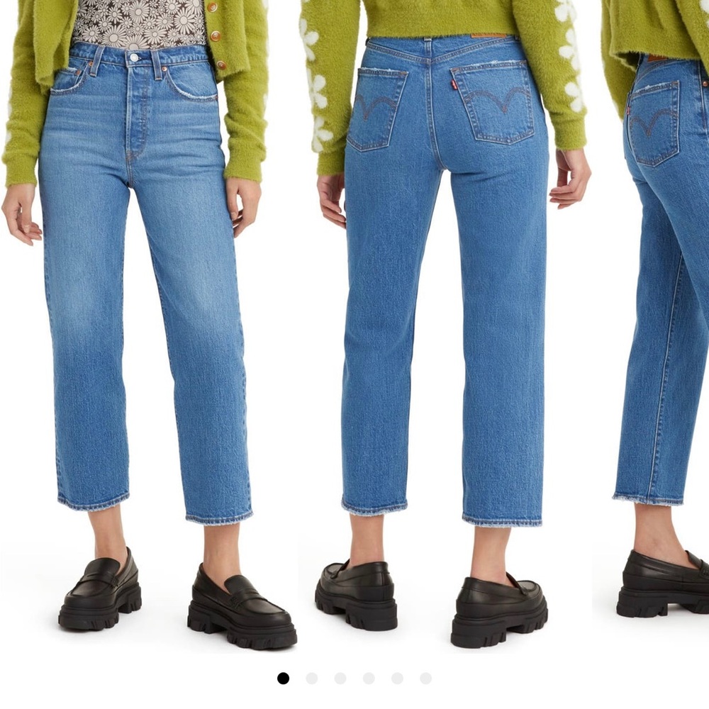 Levi’s Ribcage Straight Leg Jeans